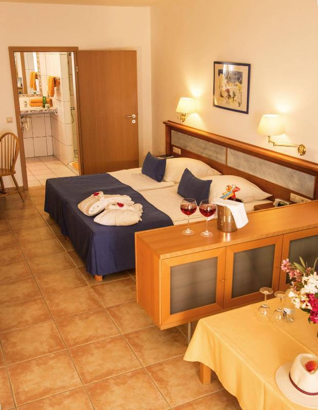 Suite Hotel Marina Playa Esquinzo 외부 사진